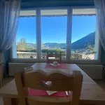 Les Reflets Du