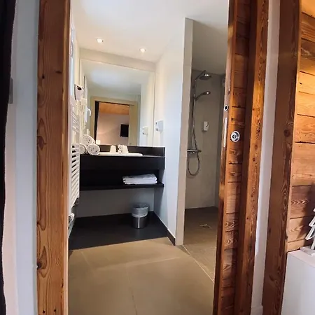 Les Reflets Du Hotell