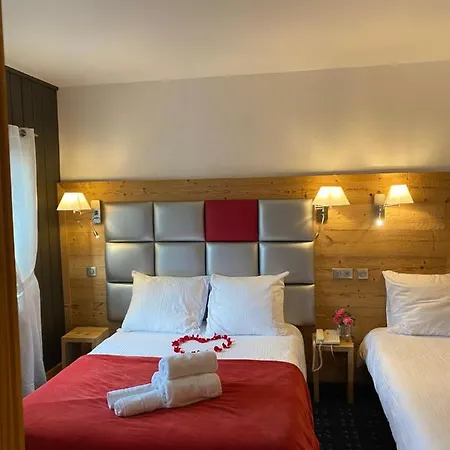 Hotell Les Reflets Du