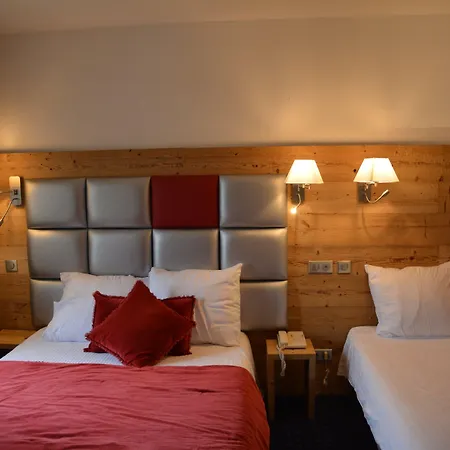 ホテル Les Reflets Du 3*