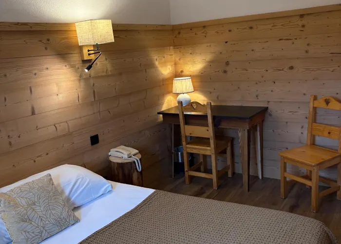 Hotel Les Reflets Du