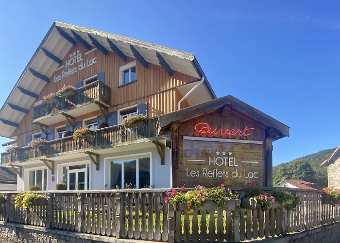 Hotel Les Reflets Du
